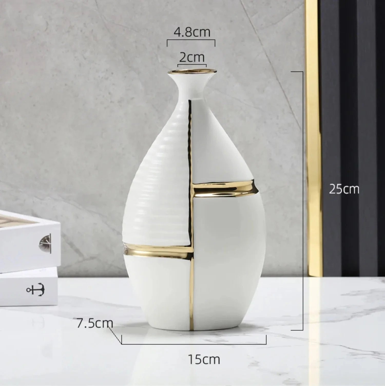 Grand / Blanc Vase japonais futuriste