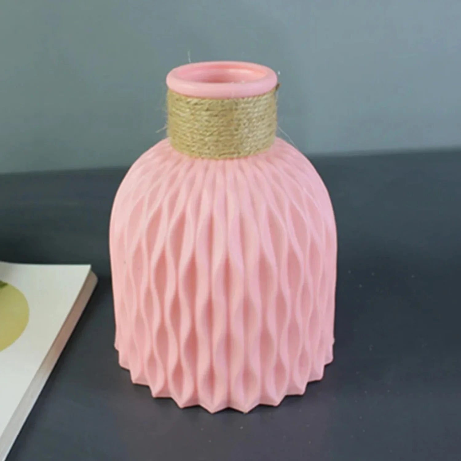 Rose Vase japonais à fleurs moderne