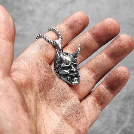 Collier démon japonais