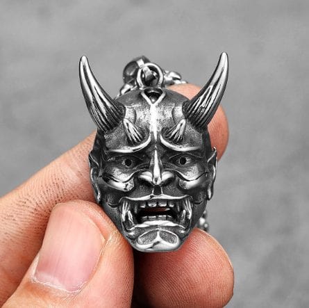 Collier démon japonais