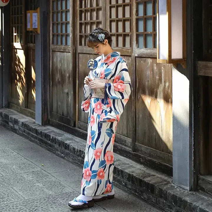 Kimono Femme Traditionnel 'Hana'