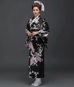 Kimono traditionnel fleuri noir