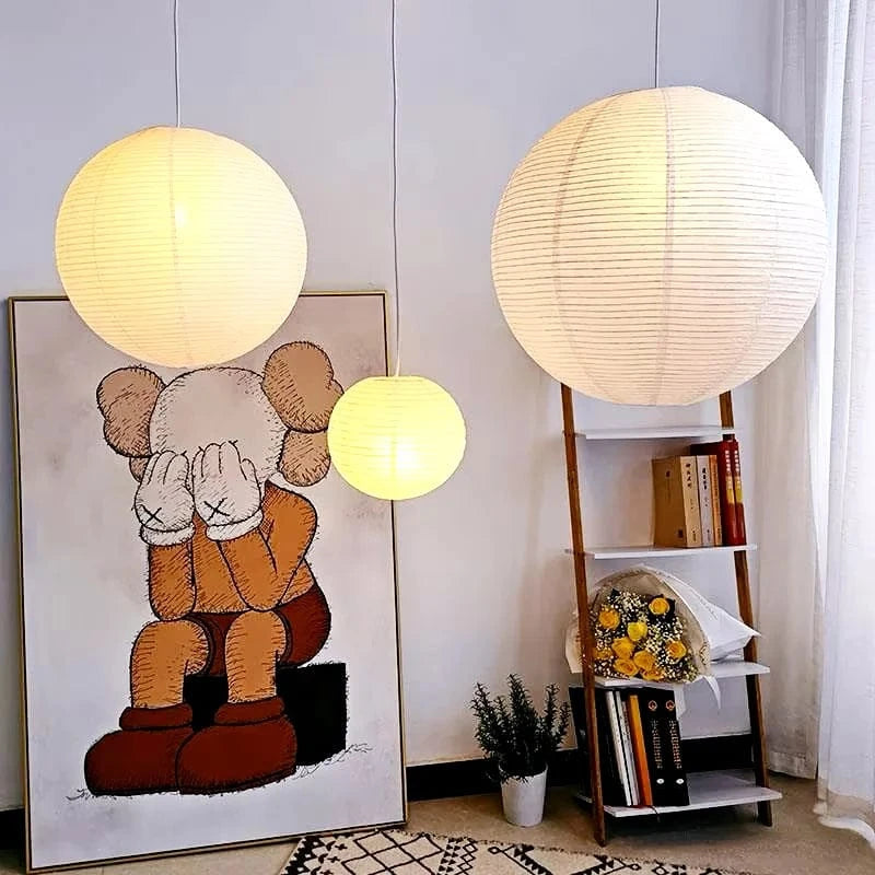 Suspension en boule japonaise