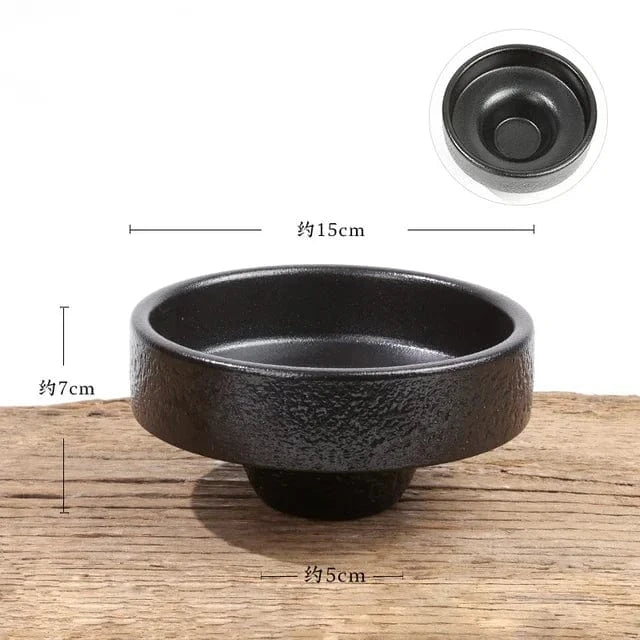 Noir Vase ikebana rond surélevé