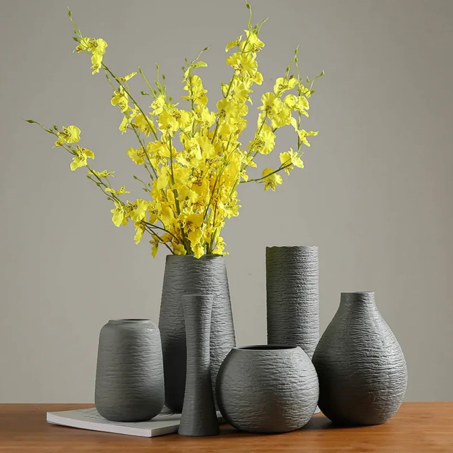 Vase japonais gris