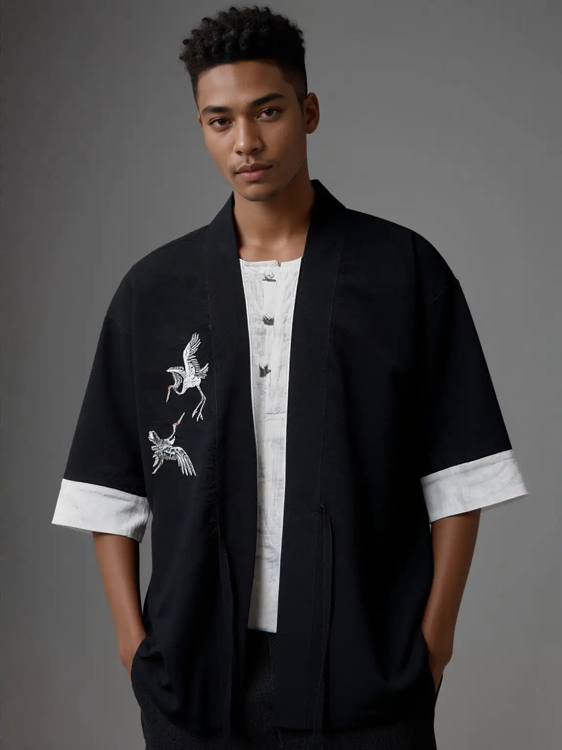 Veste kimono noir grue japonaise
